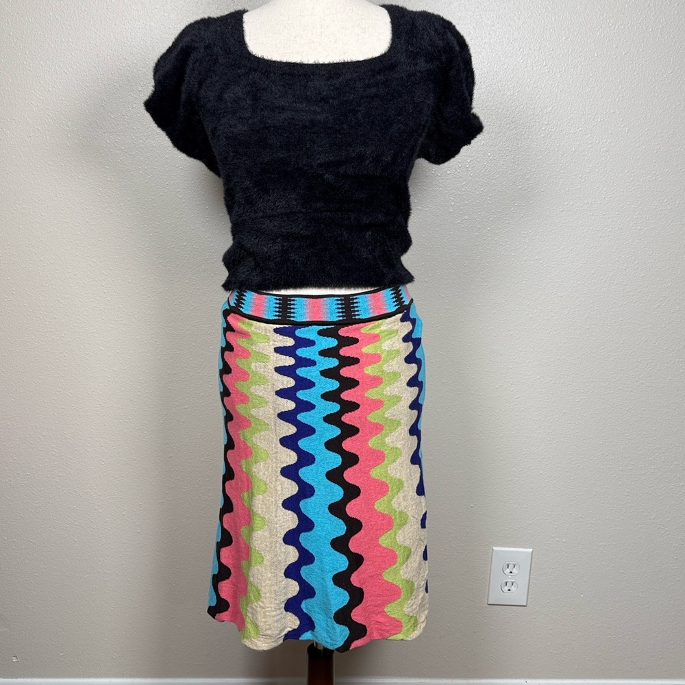 M Missoni Zig Zag Knit Skirt Italy 44 SM Stretch Knee Length Colorful Wave Artsy
